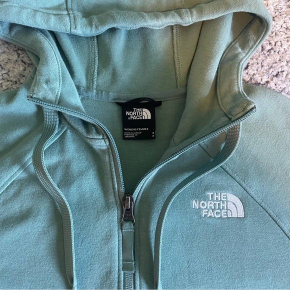 WOMENS THE NORTH FACE ZIP UP HOODIE GOBLIN BLUE - Picture 2 of 6